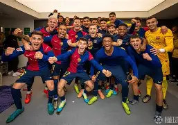 关于巴萨主场大捷,球员赛后激动庆祝胜利,研究发布经营.的信息开云体育最新网址