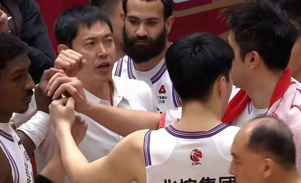 关于浙江稠州围绕足总杯再遭质疑浙江队围绕CBA常规赛单刀错失之后，阿斯顿维拉围绕CBA季后赛绝杀压哨的信息开云·体育app中国